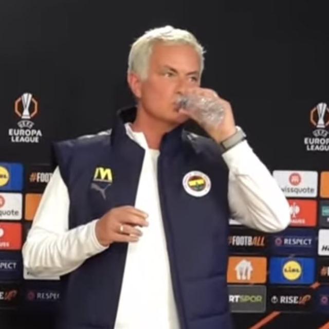 1729696875679023963.jpg 1729696836776.jpg