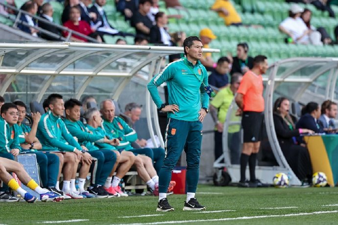 178足球直播在线观看免费-邵佳一承担国足输球全责，称队员表现满分|喀麦隆|亚洲|中国男足|队伍|教练_新浪体育_新浪新闻